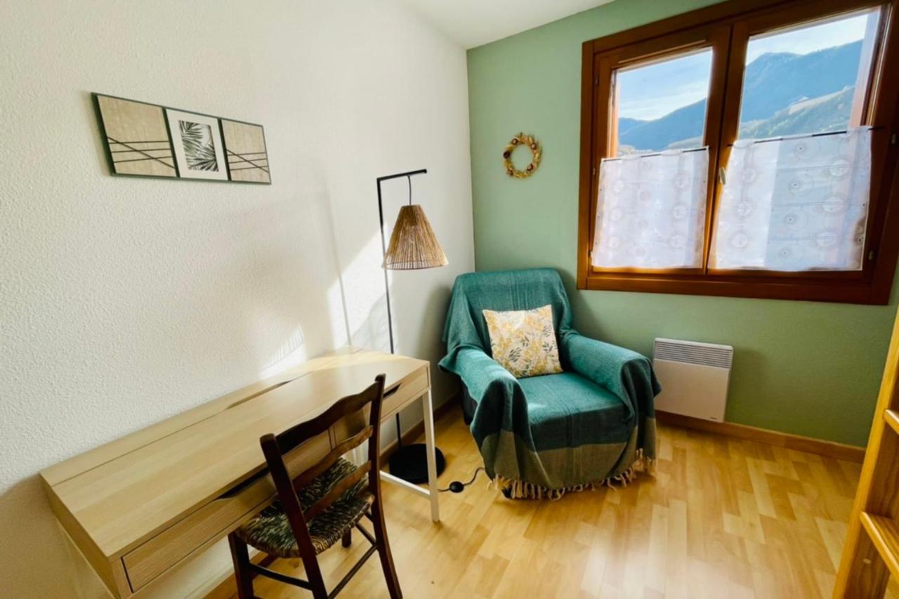 Flat appartement 43 m with balcony in Briançon Exterior foto